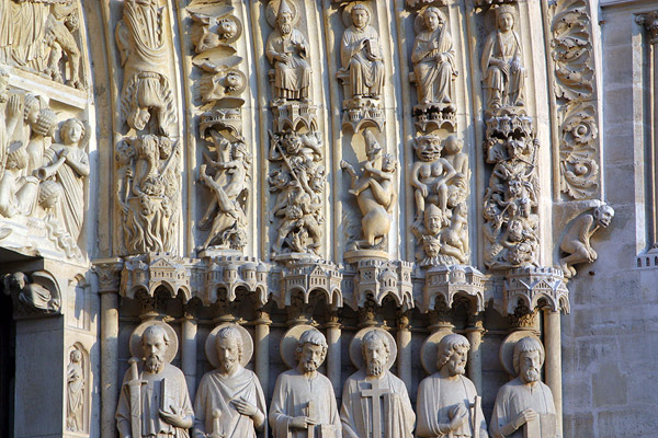 Notre Dame creatures