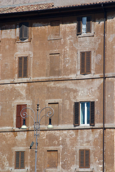 Roman windows